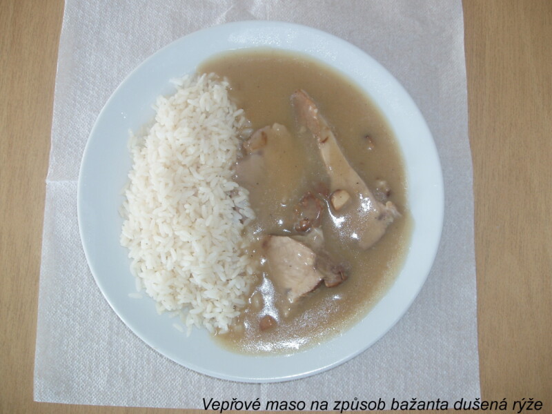 Vepřové maso na způsob bažanta dušená rýže